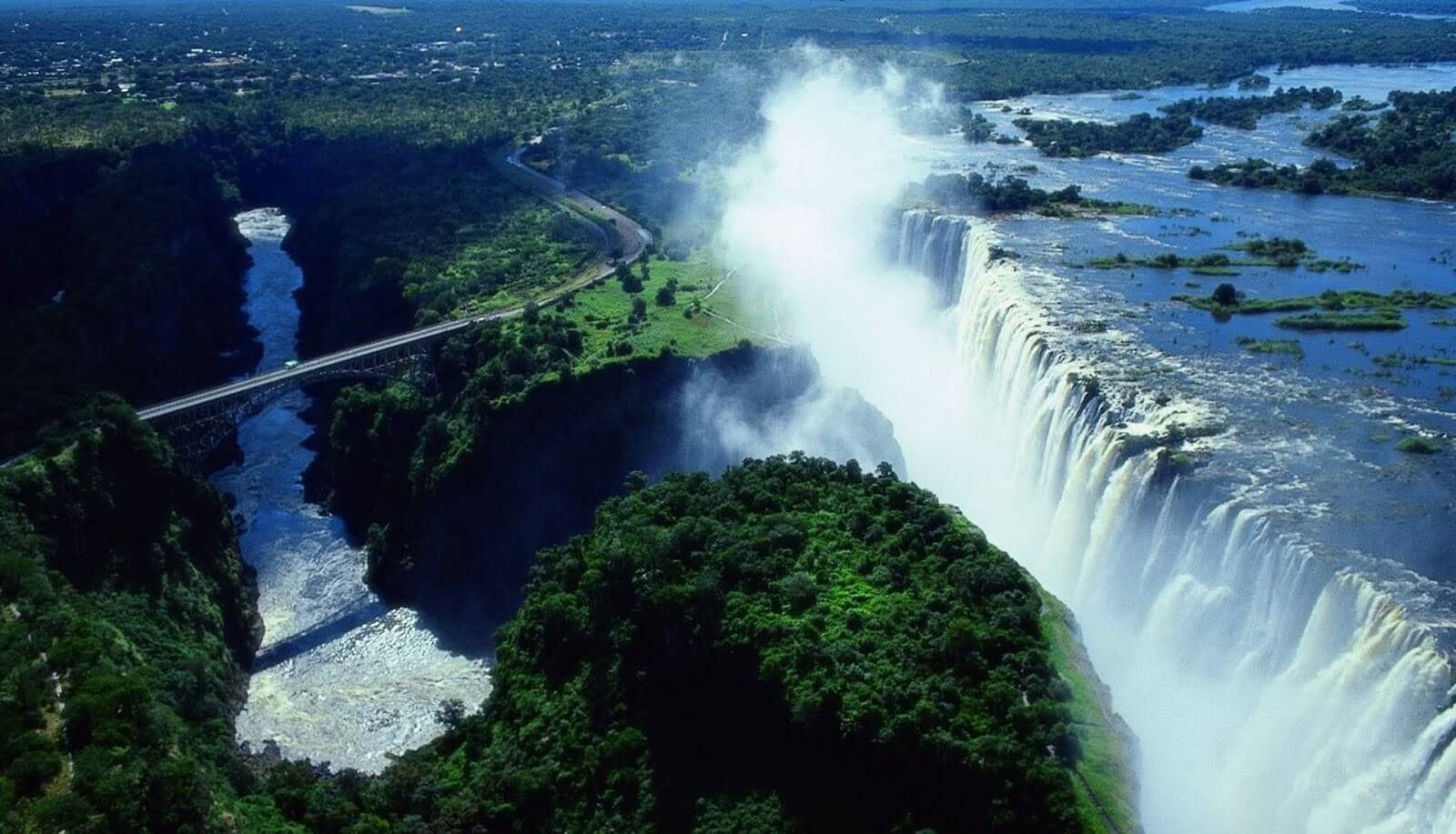 <a href="/category/destinations/travel-guides/country/zimbabwe/" target="_blank">zimbabwe</a> 