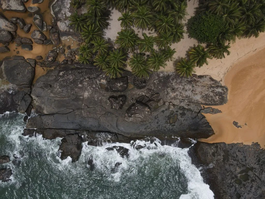 Mwasonnoh Klegbo Beach 04